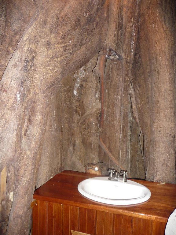 Topos Tree House กาอุยตา ภายนอก รูปภาพ